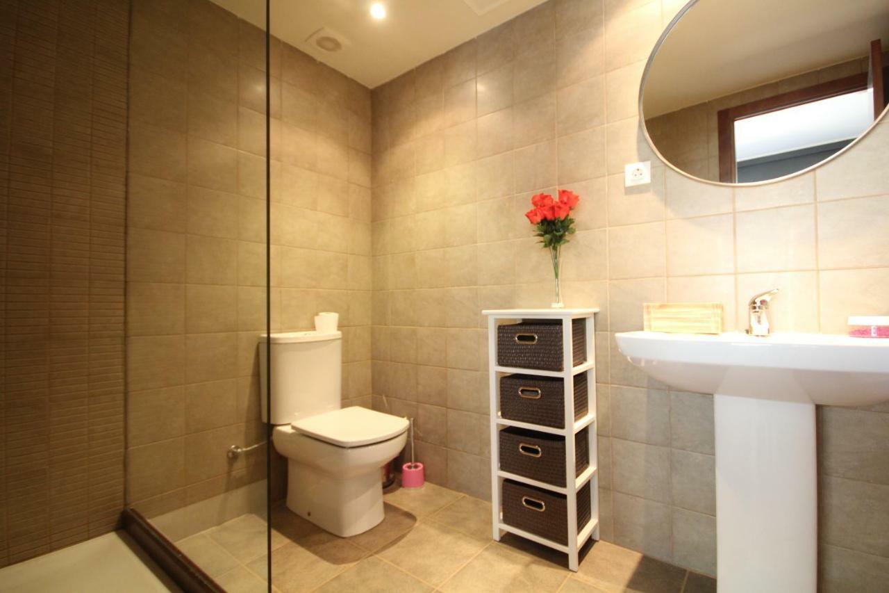 Romantic Loft Apartment Salas de Pallas